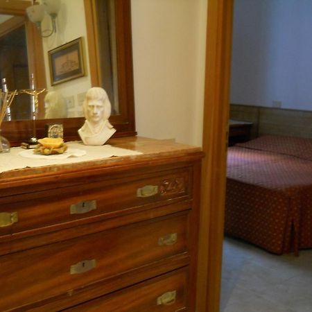 Hôtel Le Pietre Di Giada à Rome Extérieur photo