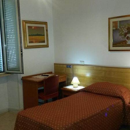 Hôtel Le Pietre Di Giada à Rome Chambre photo